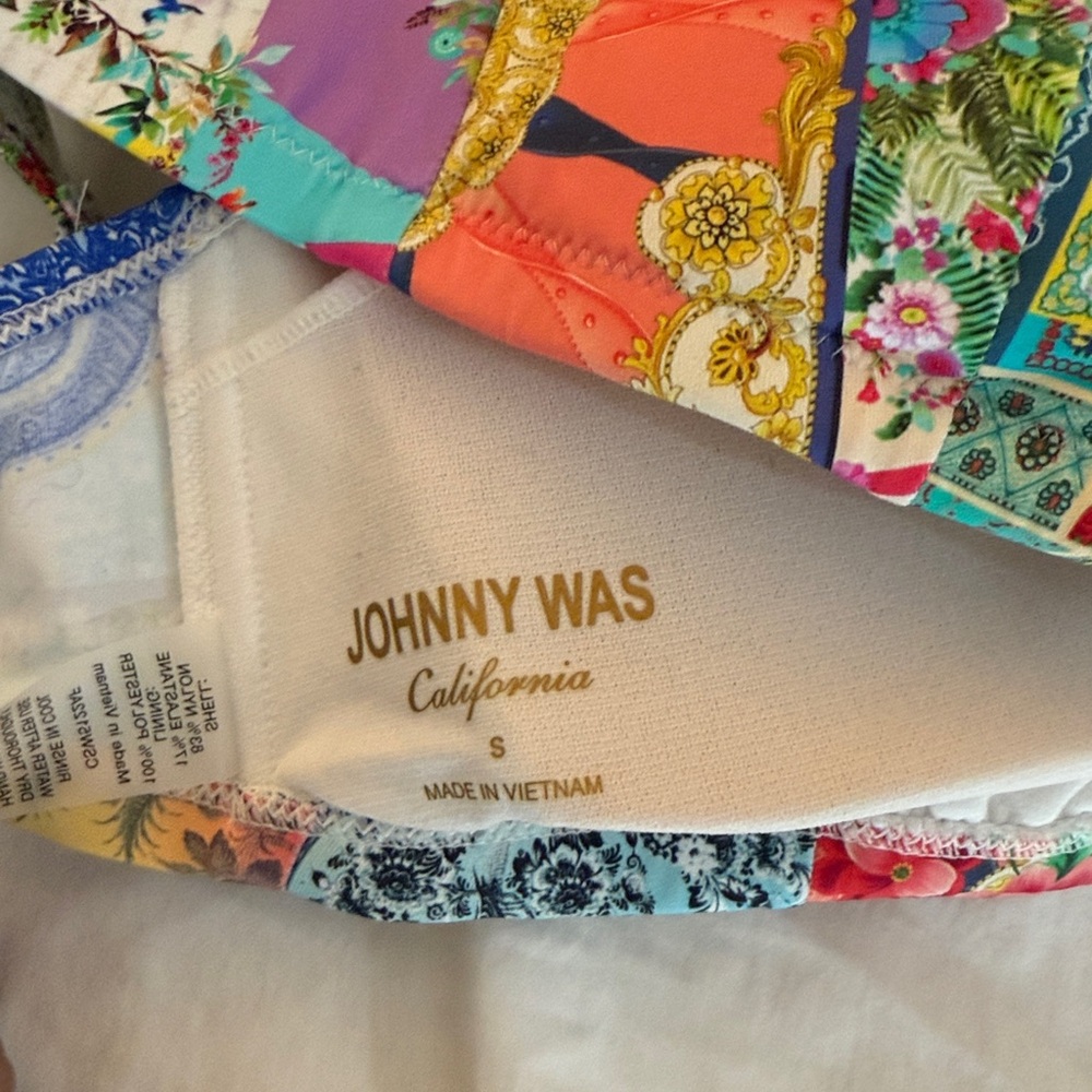 Johnny Was Multicolor swim top - Picture 3 of 4